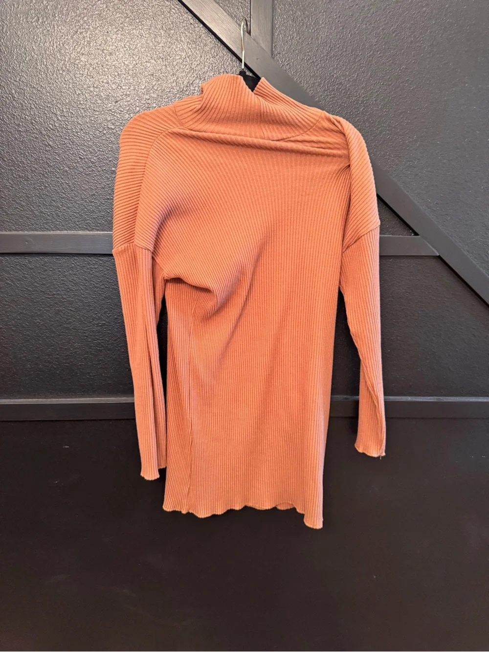 Pink Lily Long Sleeve Ribbed Mock Neck Tunic - Dusty Clay